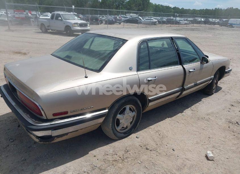 Photo 4 of 1993 Buick Park AVENUE (VIN 1G4CW53L2P1605894)