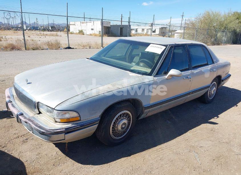 Photo 2 of 1991 Buick Park AVENUE (VIN 1G4CW53L5M1615038)