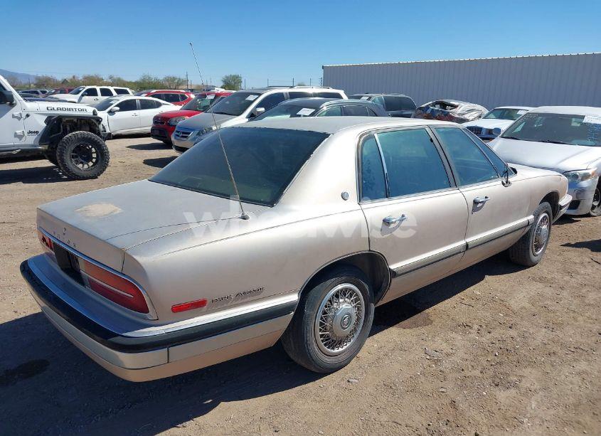 Photo 4 of 1991 Buick Park AVENUE (VIN 1G4CW53L5M1615038)