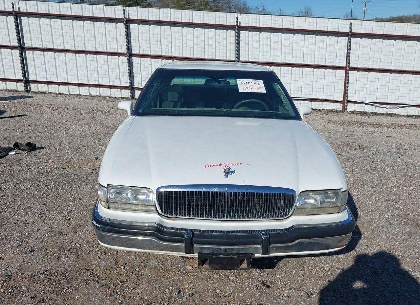 Photo 10 of 1993 Buick Park AVENUE (VIN 1G4CW53L5P1619806)