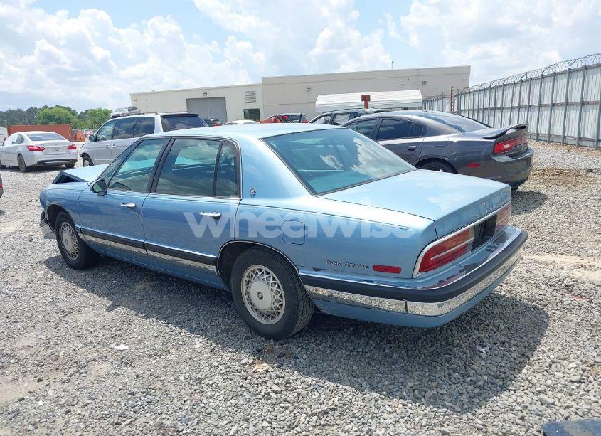 Photo 3 of 1992 Buick Park AVENUE (VIN 1G4CW53L6N1610450)