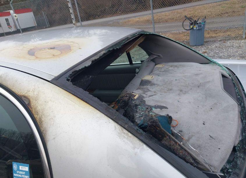 Photo 12 of 2000 Buick Park AVENUE (VIN 1G4CW54K1Y4244681)