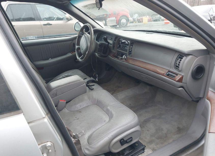 Photo 5 of 2000 Buick Park AVENUE (VIN 1G4CW54K1Y4244681)