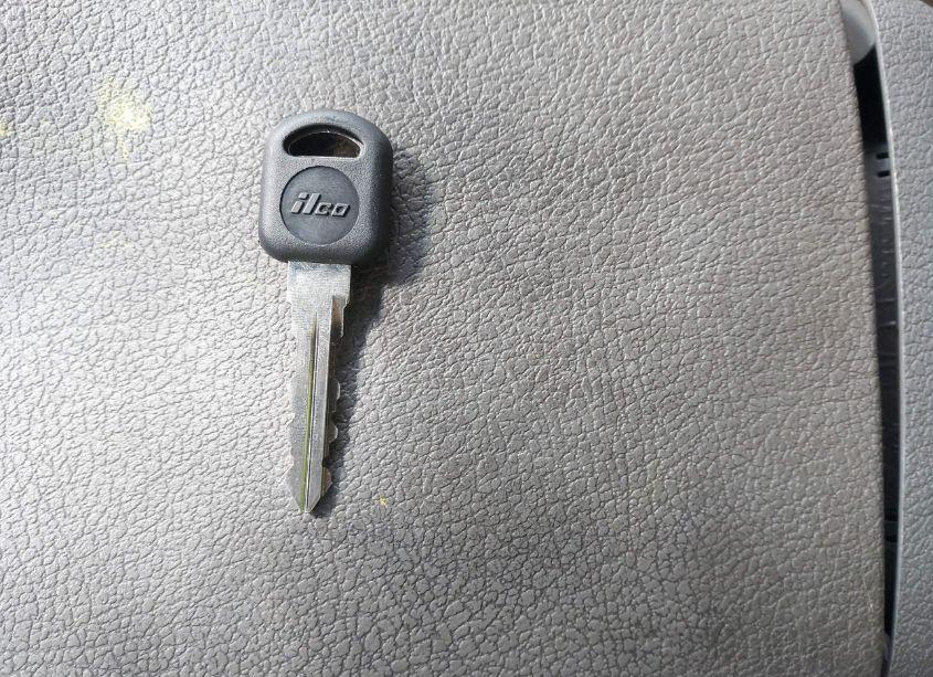 Photo 11 of 2000 Buick Park AVENUE (VIN 1G4CW54K1Y4282959)