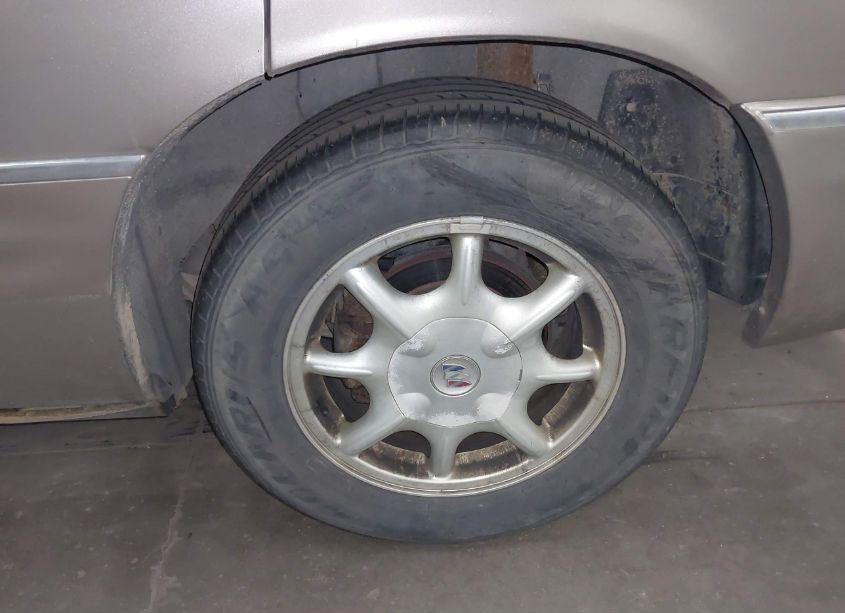 Photo 12 of 2000 Buick Park AVENUE (VIN 1G4CW54K3Y4296605)