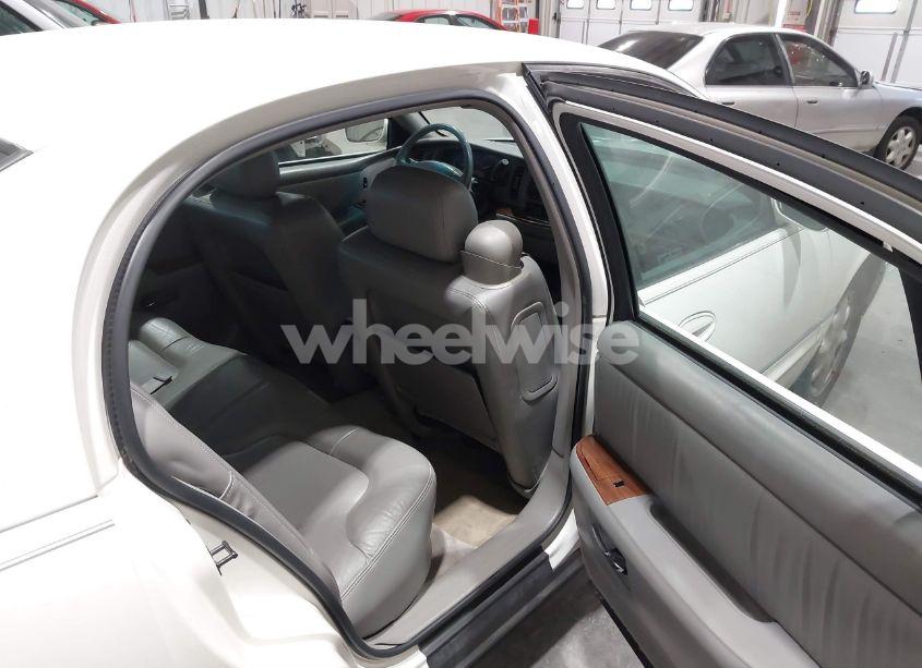 Photo 8 of 2003 Buick Park AVENUE (VIN 1G4CW54K534190472)