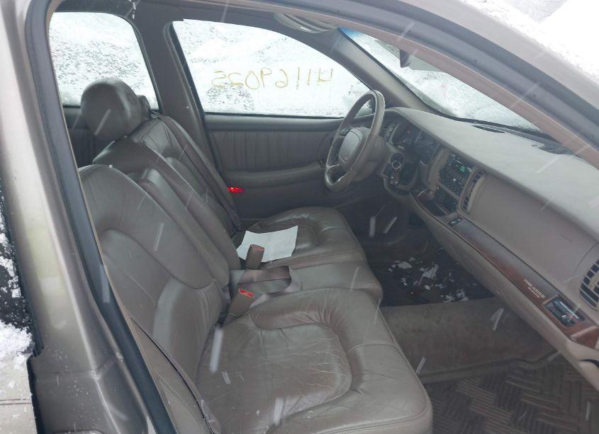 Photo 5 of 2000 Buick Park AVENUE (VIN 1G4CW54K7Y4222362)