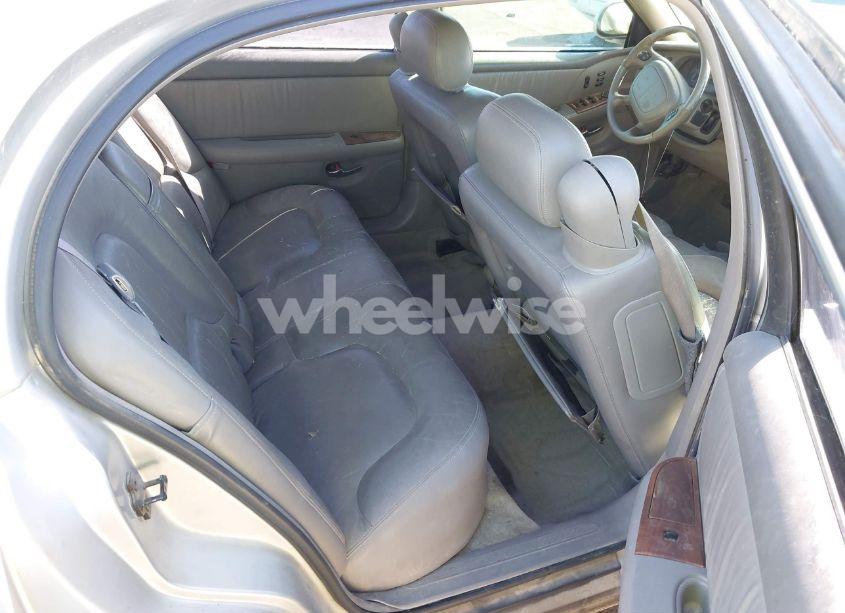 Photo 8 of 2000 Buick Park AVENUE (VIN 1G4CW54K7Y4230025)