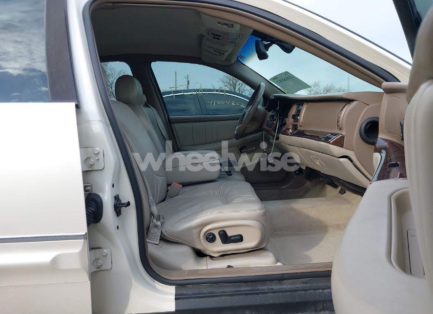 Photo 5 of 2004 Buick Park AVENUE (VIN 1G4CW54KX44129278)