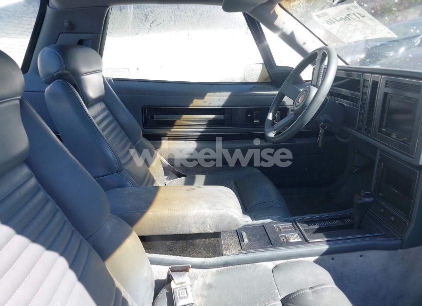 Photo 5 of 1989 Buick Reatta N/A (VIN 1G4EC11C7KB905060)