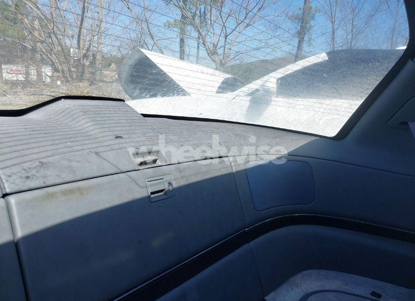 Photo 8 of 1989 Buick Reatta N/A (VIN 1G4EC11C7KB905060)