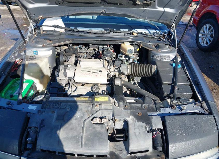 Photo 10 of 1990 Buick Reatta (VIN 1G4EC13C5LB901183)