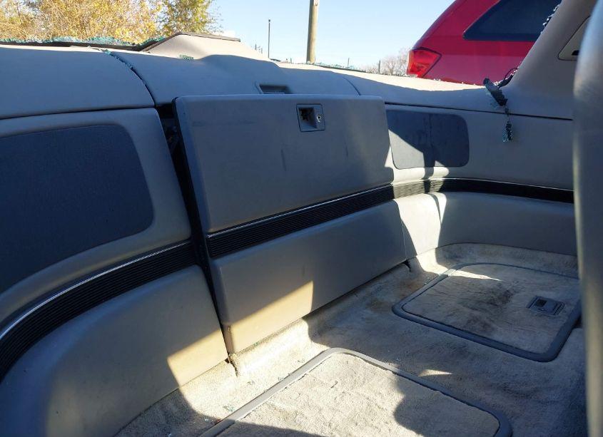 Photo 8 of 1990 Buick Reatta (VIN 1G4EC13C5LB901183)