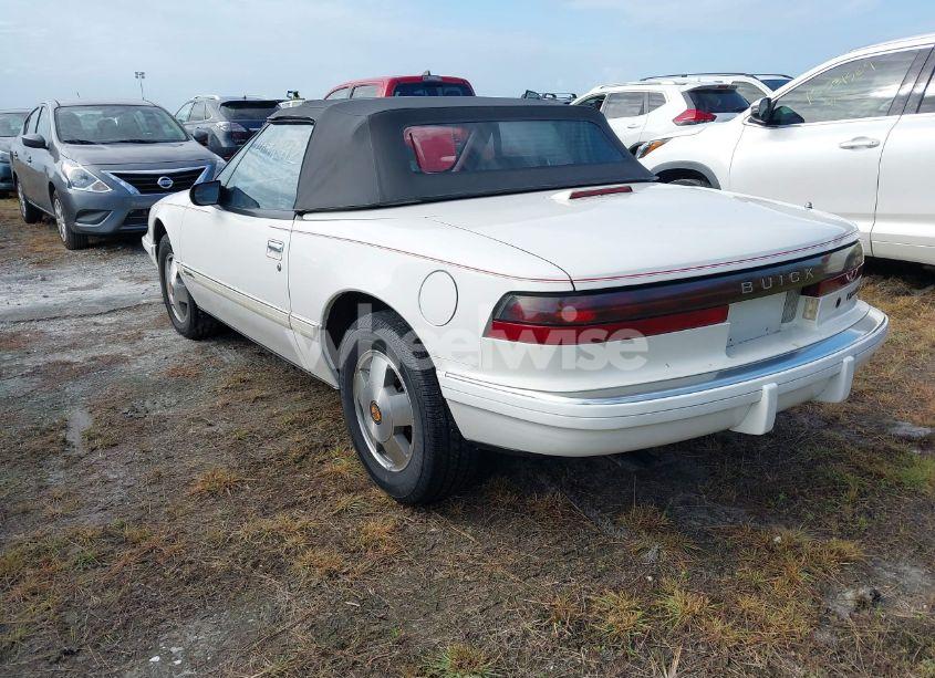 Photo 3 of 1990 Buick Reatta (VIN 1G4EC33C3LB907656)