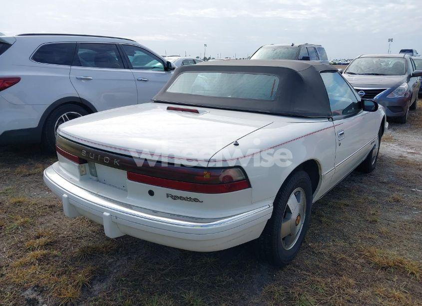 Photo 4 of 1990 Buick Reatta (VIN 1G4EC33C3LB907656)