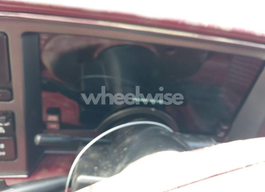 Photo 7 of 1990 Buick Reatta (VIN 1G4EC33C3LB907656)