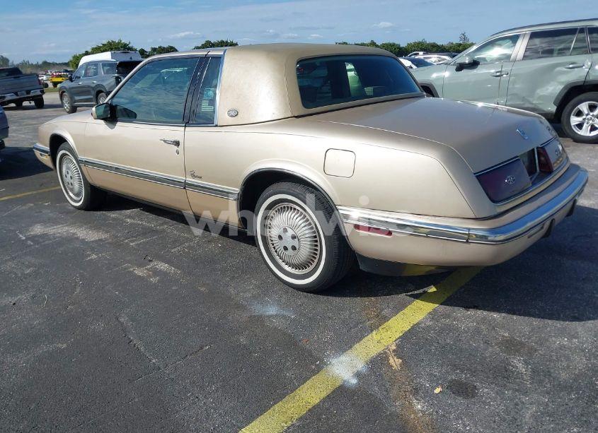 Photo 3 of 1992 Buick Riviera N/A (VIN 1G4EZ13L5NU406326)