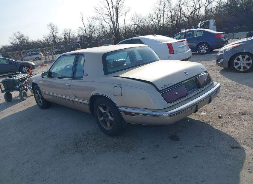 Photo 3 of 1991 Buick Riviera (VIN 1G4EZ13L8MU410255)