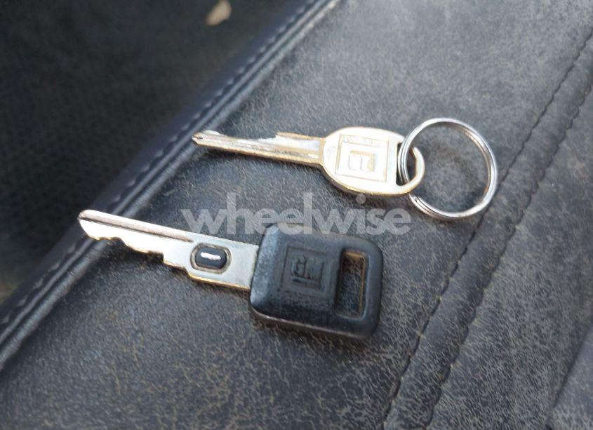 Photo 11 of 1993 Buick Riviera N/A (VIN 1G4EZ13LXPU402517)