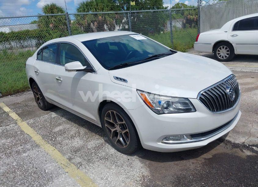 2016 Buick Lacrosse SPORT TOURING (VIN 1G4G45G38GF233322) main photo