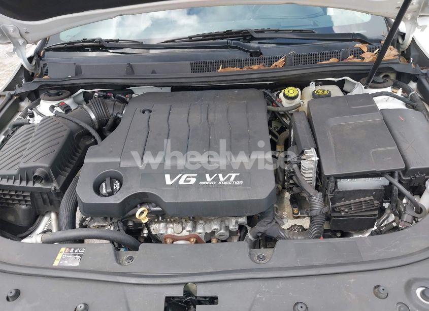 Photo 10 of 2016 Buick Lacrosse SPORT TOURING (VIN 1G4G45G38GF233322)