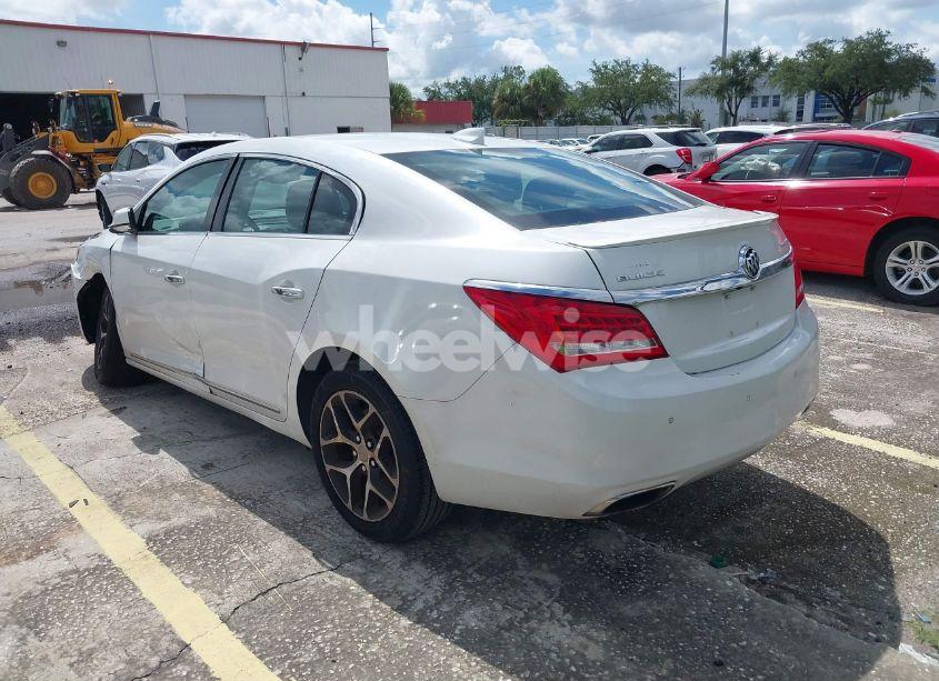 Photo 3 of 2016 Buick Lacrosse SPORT TOURING (VIN 1G4G45G38GF233322)