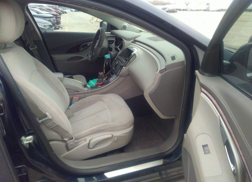 Photo 5 of 2011 Buick Lacrosse CX (VIN 1G4GA5EC0BF145658)