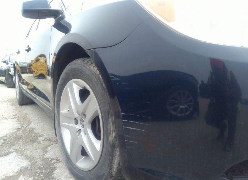 Photo 6 of 2011 Buick Lacrosse CX (VIN 1G4GA5EC0BF145658)