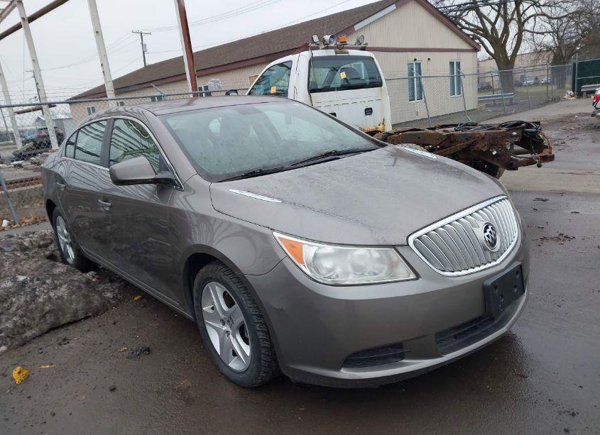 2011 Buick Lacrosse CX (VIN 1G4GA5EC3BF337690) main photo