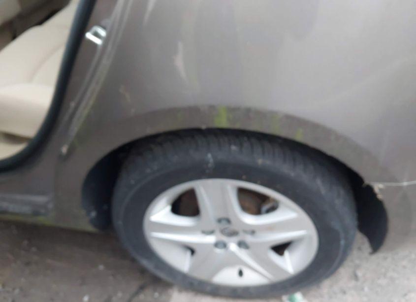 Photo 12 of 2011 Buick Lacrosse CX (VIN 1G4GA5EC3BF337690)