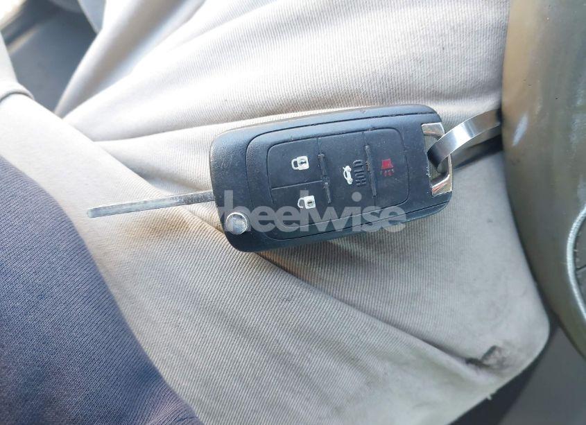 Photo 11 of 2010 Buick Lacrosse CX 4 CYL. (VIN 1G4GA5EC6AF260666)