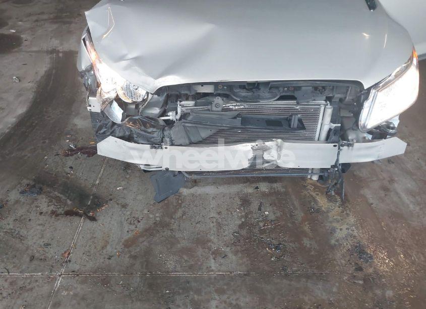 Photo 6 of 2011 Buick Lacrosse CX (VIN 1G4GA5ED4BF178817)