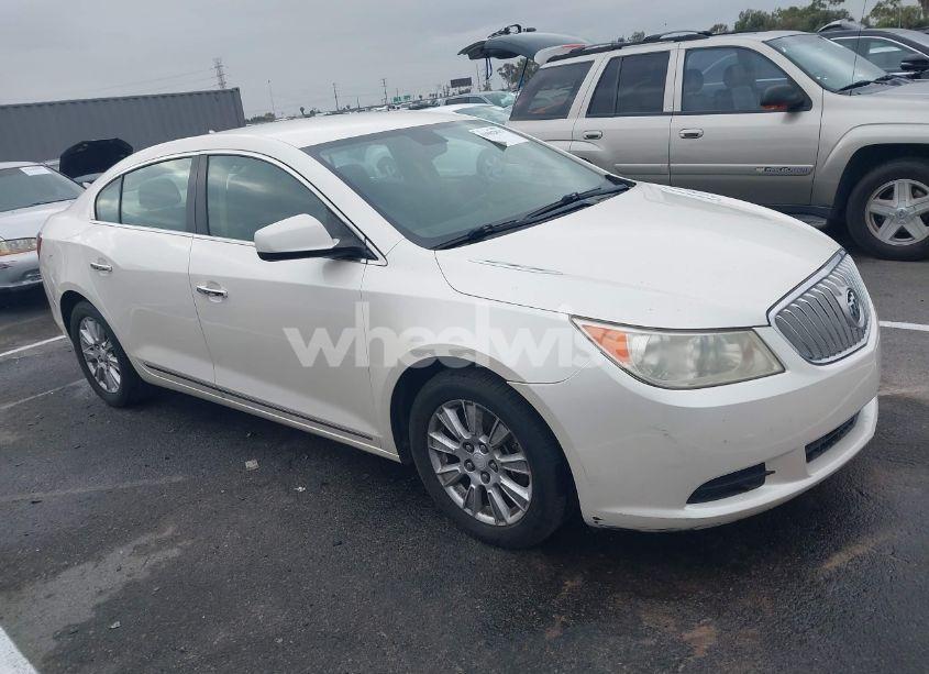 2011 Buick Lacrosse CX (VIN 1G4GA5ED4BF370271) main photo