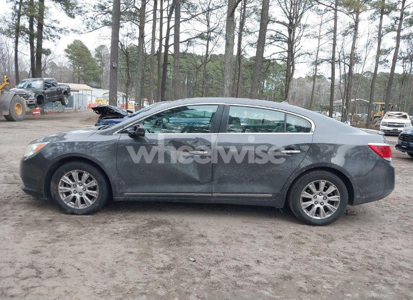 Photo 14 of 2013 Buick Lacrosse (VIN 1G4GA5ER3DF293729)