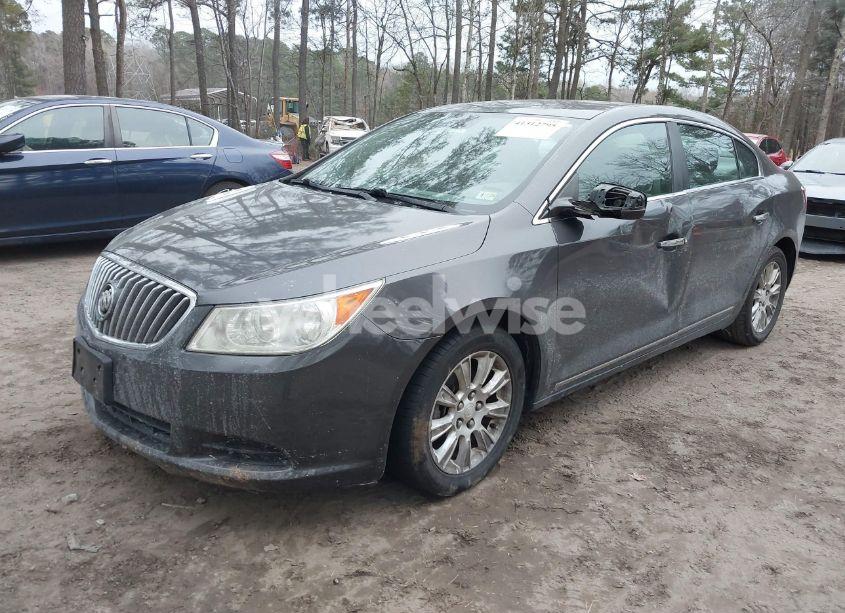 Photo 2 of 2013 Buick Lacrosse (VIN 1G4GA5ER3DF293729)