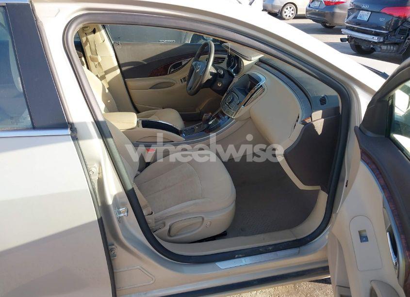 Photo 5 of 2012 Buick Lacrosse (VIN 1G4GA5ER8CF182463)