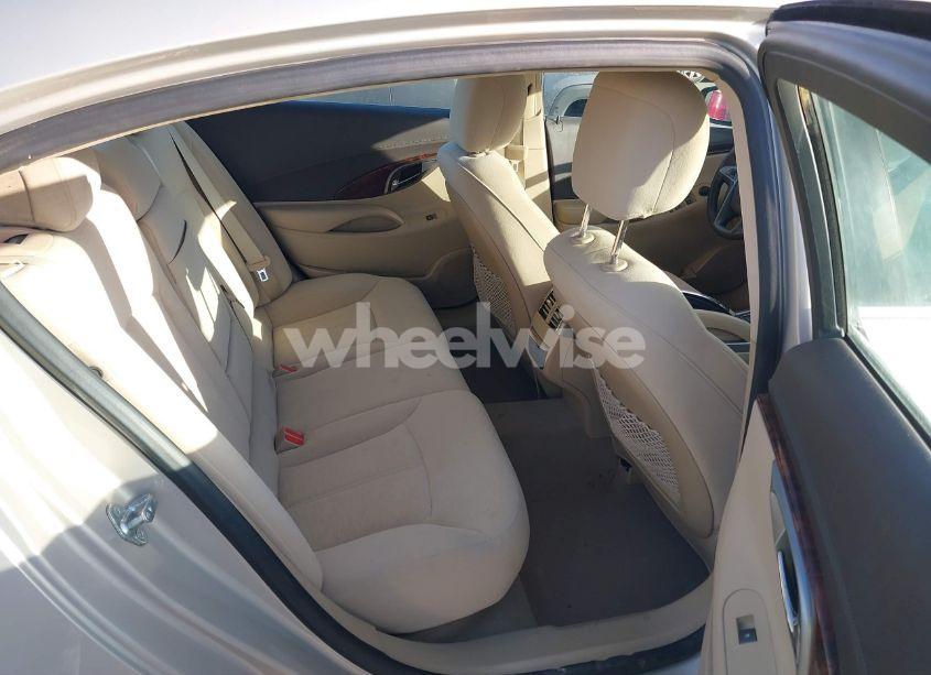 Photo 8 of 2012 Buick Lacrosse (VIN 1G4GA5ER8CF182463)