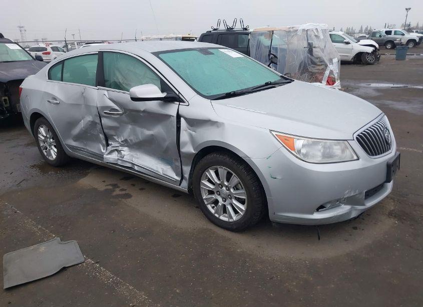 2013 Buick Lacrosse (VIN 1G4GA5ER8DF158360) main photo