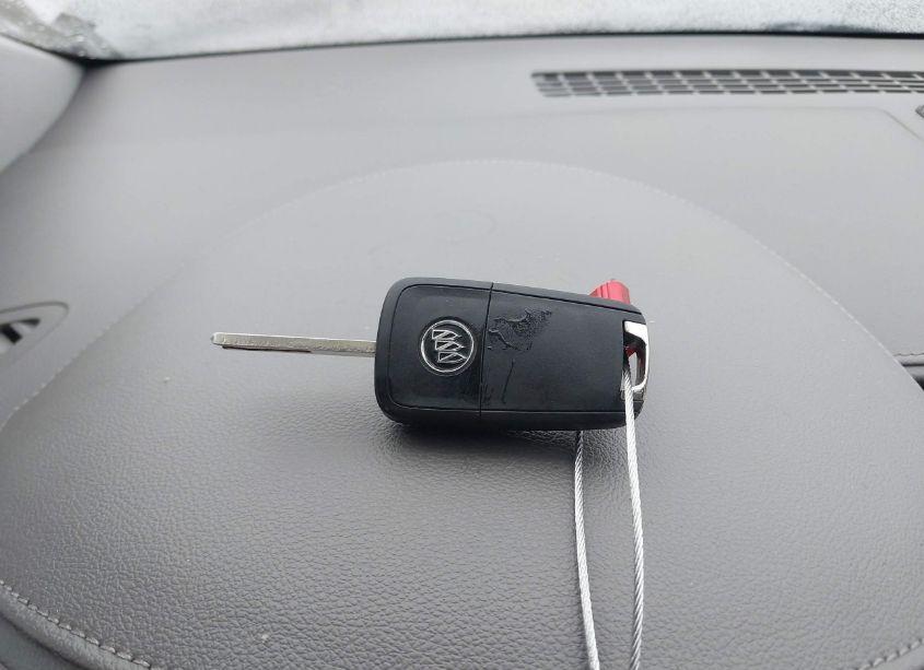 Photo 11 of 2013 Buick Lacrosse (VIN 1G4GA5ER8DF158360)