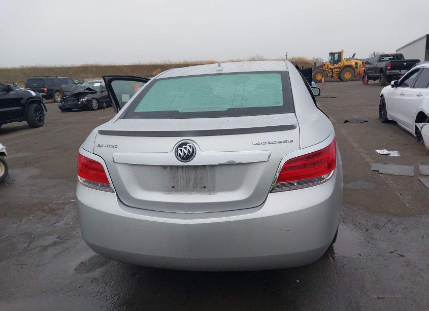 Photo 16 of 2013 Buick Lacrosse (VIN 1G4GA5ER8DF158360)