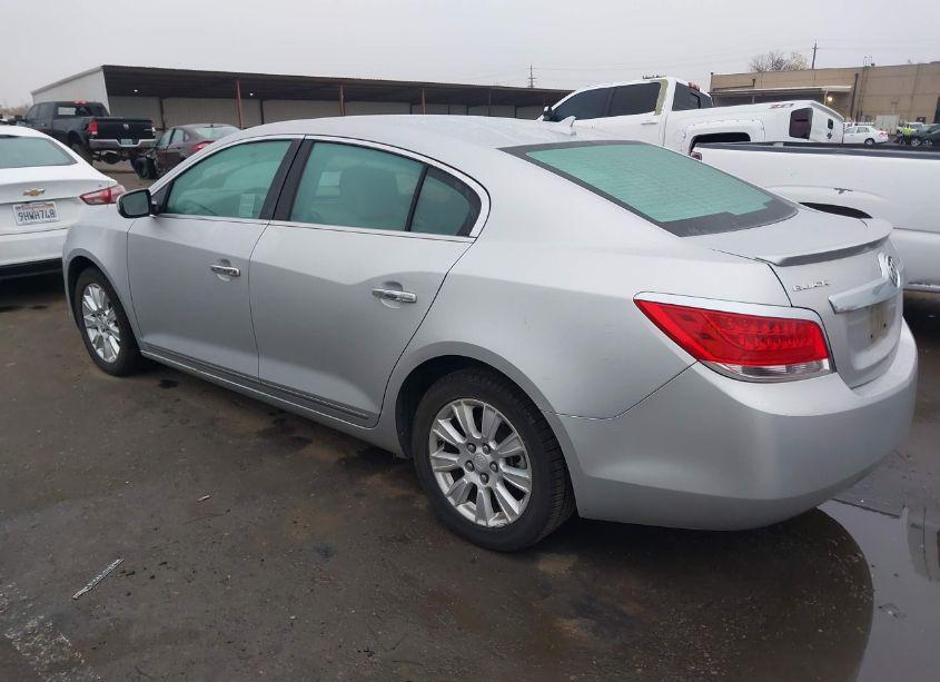 Photo 3 of 2013 Buick Lacrosse (VIN 1G4GA5ER8DF158360)