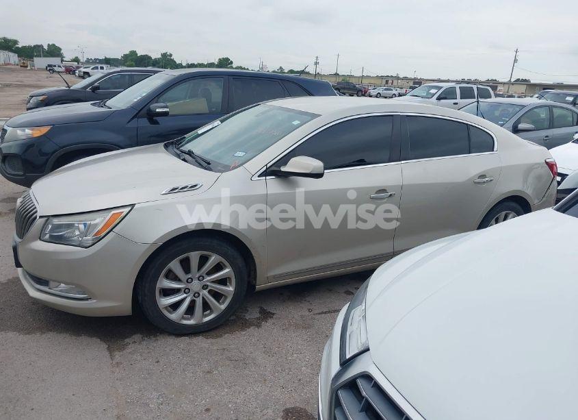 Photo 15 of 2015 Buick Lacrosse N/A (VIN 1G4GA5G32FF249815)