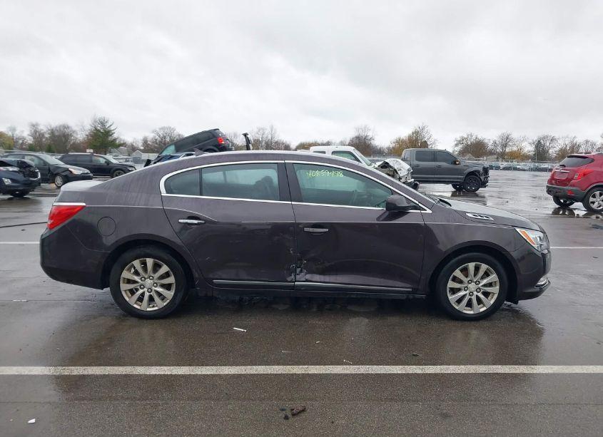 Photo 13 of 2014 Buick Lacrosse (VIN 1G4GA5GR5EF186342)