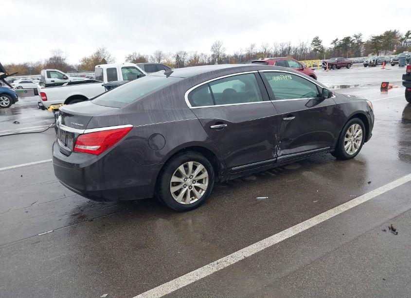 Photo 4 of 2014 Buick Lacrosse (VIN 1G4GA5GR5EF186342)