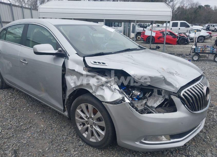 Photo 6 of 2014 Buick Lacrosse (VIN 1G4GA5GR7EF150166)