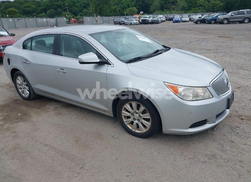 2010 Buick Lacrosse CX (VIN 1G4GB5EG3AF134801) main photo