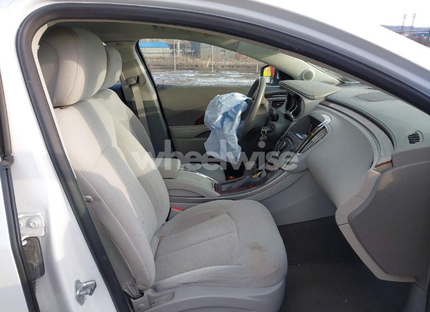 Photo 5 of 2010 Buick Lacrosse CX (VIN 1G4GB5EG3AF306700)