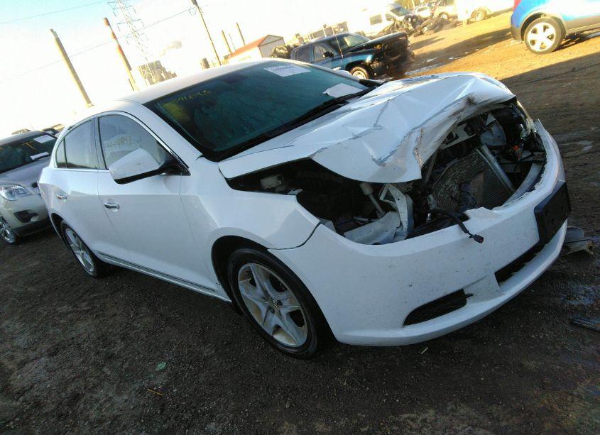 2010 Buick Lacrosse CX (VIN 1G4GB5EG4AF304566) main photo