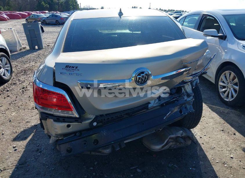 Photo 17 of 2010 Buick Lacrosse CX (VIN 1G4GB5EG6AF218093)