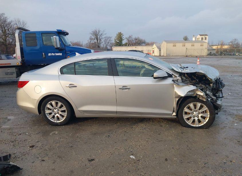 Photo 14 of 2010 Buick Lacrosse CX (VIN 1G4GB5EG8AF149374)